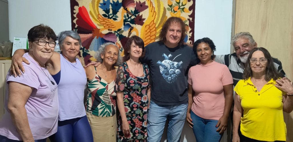 Ezio, Leila, Conceição, Schutz, Káthia, Lurdinha, Maria Augusta e Káthia